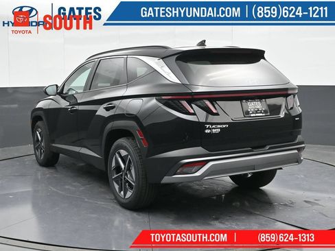 Used 2025 Hyundai Tucson SEL AWD/4WD image 8