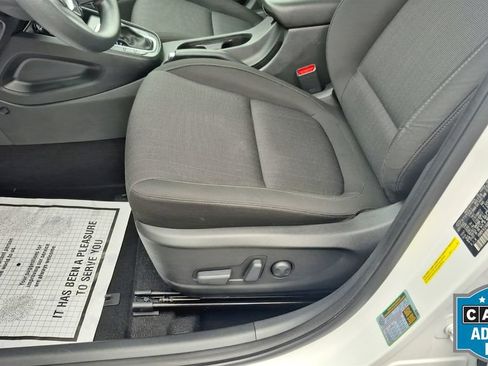 Used 2023 Hyundai Kona SEL w/ Cargo Package FWD image 13