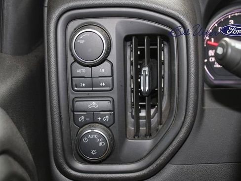 Used 2022 Chevrolet Silverado 1500 Custom Trail Boss w/ LPO, Dark Essentials Package image 20