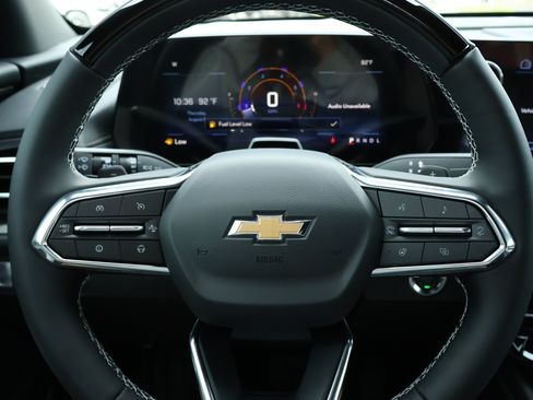 New 2026 Chevrolet Traverse High Country w/ LPO, Floor Liner Package FWD image 15