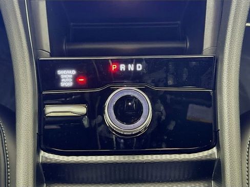 New 2025 Jeep Grand Cherokee Limited image 17