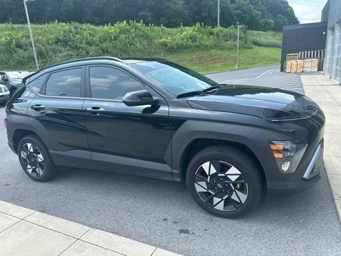 Used 2025 Hyundai Kona SEL AWD/4WD image 9