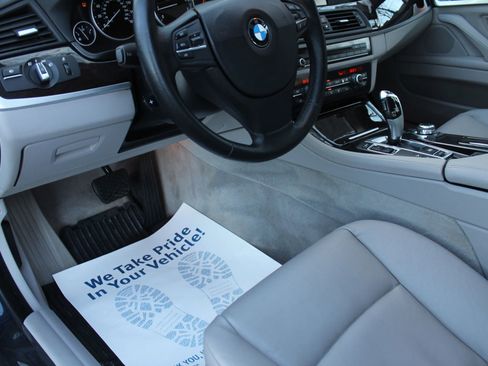 Used 2012 BMW 528i xDrive 528i xDrive Sedan 4D image 11