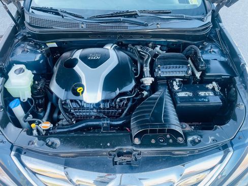 Used 2011 Hyundai Sonata SE image 17
