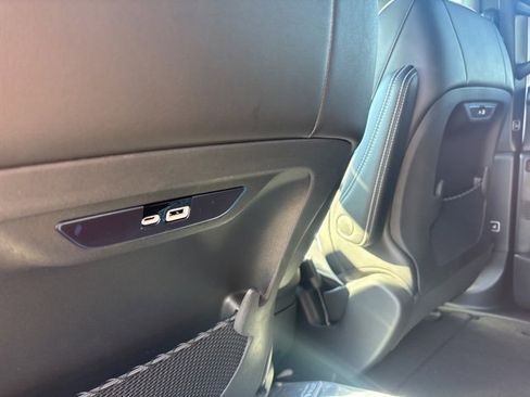 New 2026 Chrysler Pacifica Limited w/ S Appearance Package image 14