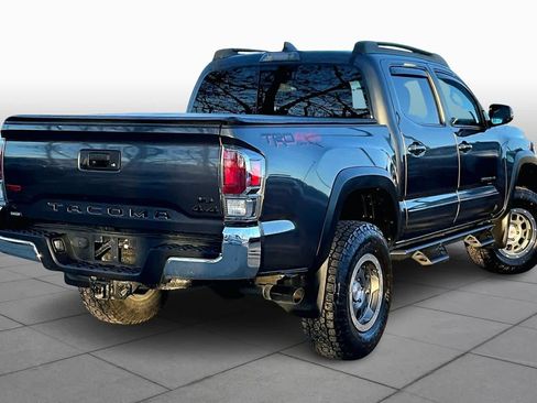 Used 2023 Toyota Tacoma TRD Off-Road image 13