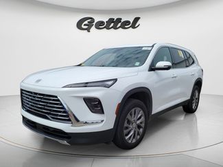 Used 2025 Buick Enclave Preferred video 1