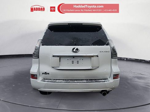 Used 2023 Lexus GX 460 Premium image 4