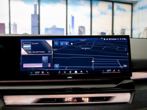 Used 2026 BMW 550e xDrive image 18