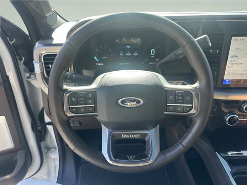 Used 2025 Ford F250 King Ranch AWD/4WD image 12