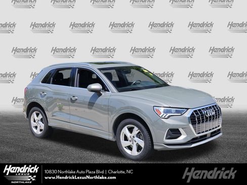 Used 2020 Audi Q3 2.0T Premium Plus AWD/4WD image 1