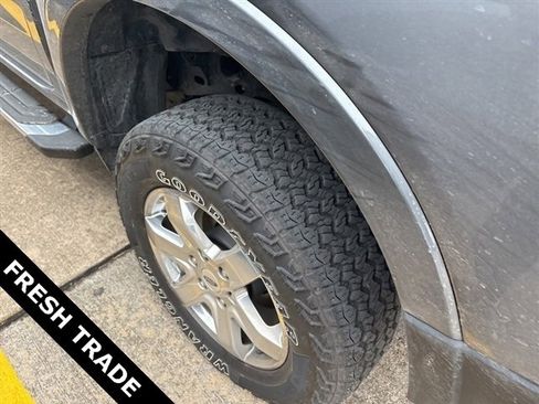 Used 2024 Ford Ranger Lariat w/ FX4 Off-Road Package image 11