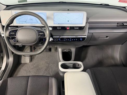 Used 2024 Hyundai Ioniq 5 SEL RWD image 16