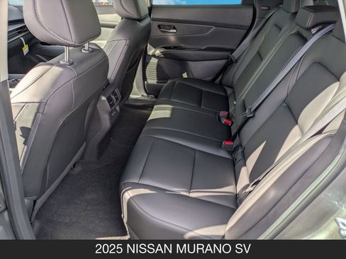 New 2025 Nissan Murano SV image 15