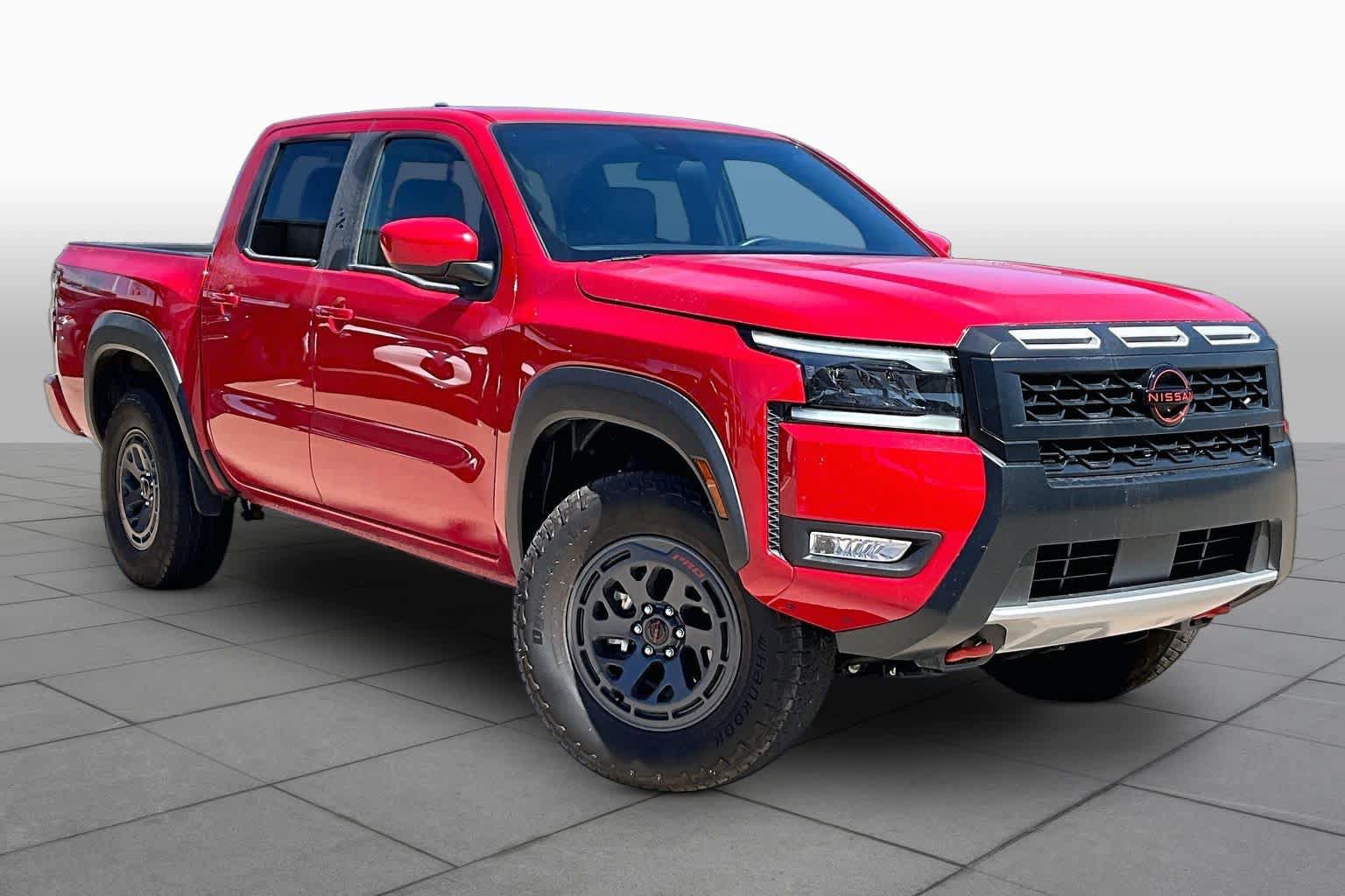 Certified 2026 Nissan Frontier PRO-4X AWD/4WD image 2