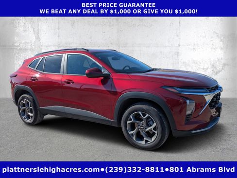Used 2025 Chevrolet Trax LT w/ LT Convenience Package FWD image 1