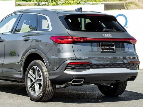 New 2026 Audi Q5 Premium image 11