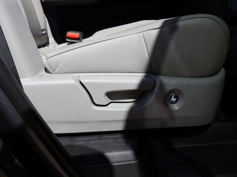 Used 2019 Honda Pilot Elite image 13