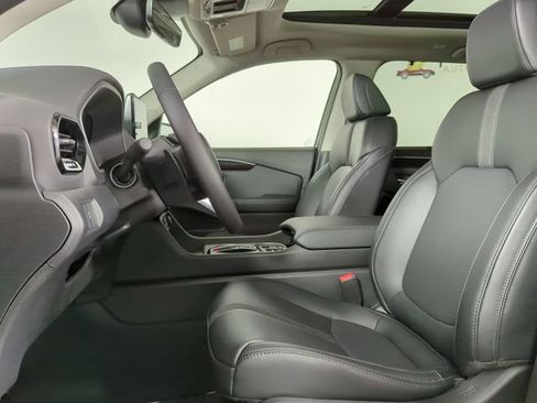 New 2025 Honda Pilot Touring image 29