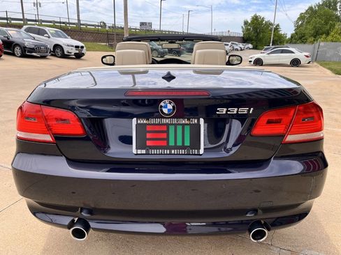 Used 2010 BMW 335i Convertible RWD image 4