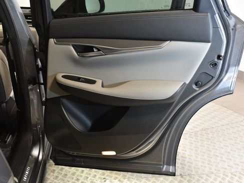 Certified 2025 INFINITI QX50 Luxe image 30