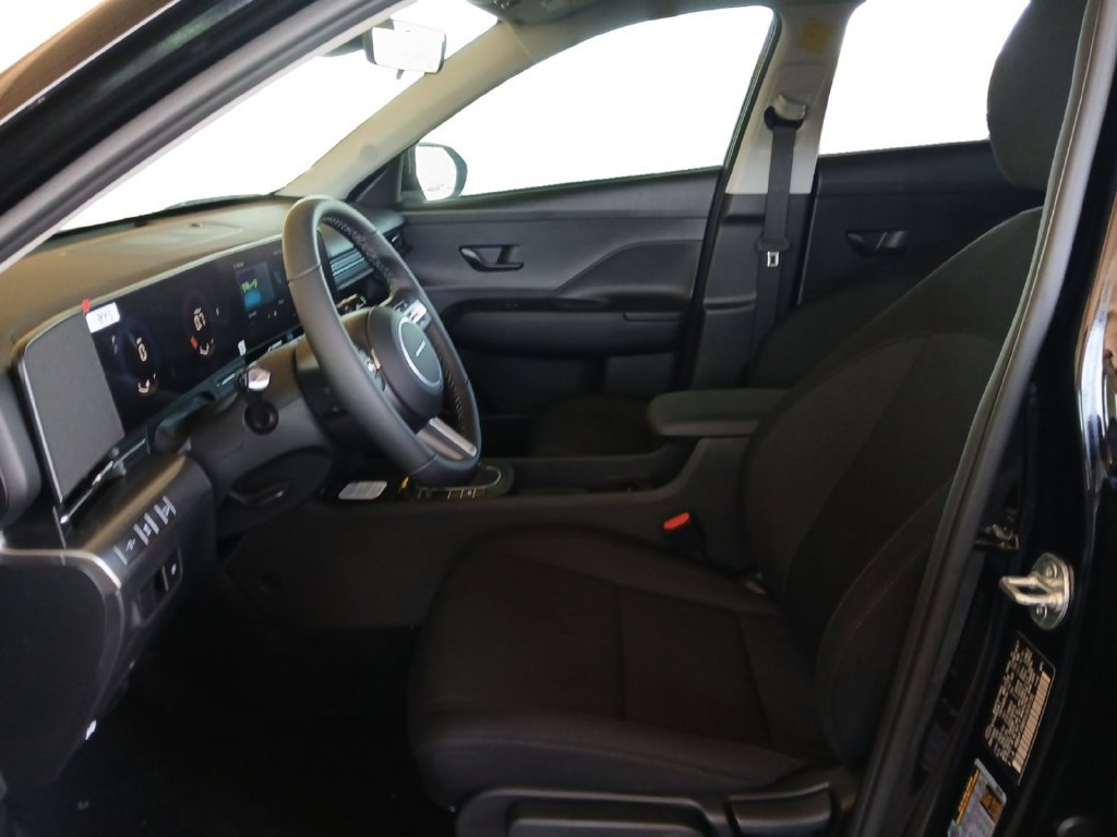 New 2027 Hyundai Kona SEL Sport FWD image 9