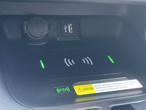 Used 2025 Toyota RAV4 XLE Premium w/ Weather Package FWD image 23