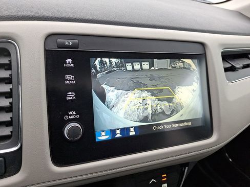 Used 2019 Honda HR-V EX-L image 18