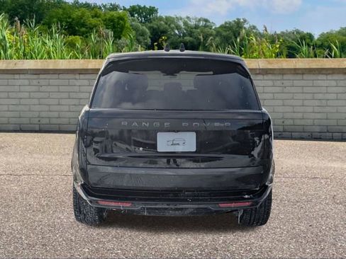 New 2026 Land Rover Range Rover Long Wheelbase SE image 5