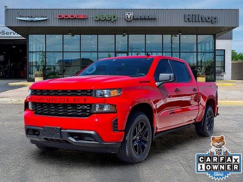 Used 2022 Chevrolet Silverado 1500 Custom w/ LPO, Blackout Package RWD image 1