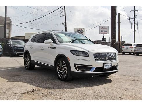 Used 2020 Lincoln Nautilus Reserve w/ Cargo Utility Package FWD image 1