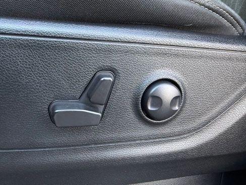 Used 2022 RAM 1500 Big Horn AWD/4WD image 20