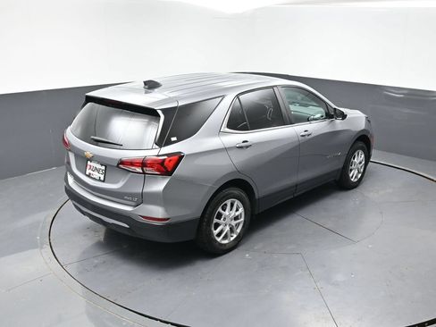 Used 2023 Chevrolet Equinox LT AWD/4WD image 43
