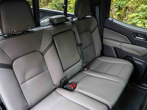 Used 2024 Chevrolet Colorado ZR2 w/ ZR2 Bison Edition image 26