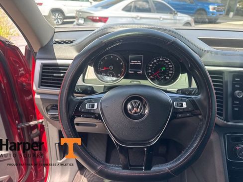 Used 2018 Volkswagen Atlas SE FWD image 17