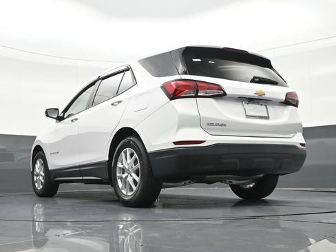 Used 2024 Chevrolet Equinox LS FWD image 27
