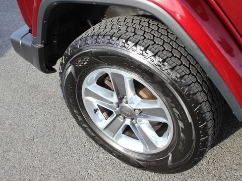 Used 2021 Jeep Wrangler Unlimited Sahara w/ LED Lighting Group image 35