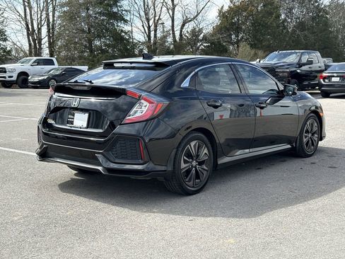 Used 2018 Honda Civic EX image 3