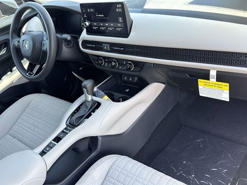 New 2026 Honda HR-V LX image 6