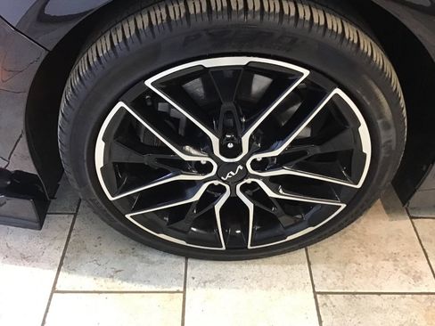 Used 2023 Kia K5 GT w/ GT1 Package image 40