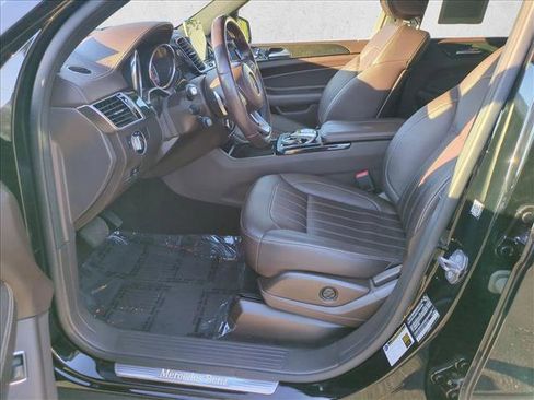 Used 2019 Mercedes-Benz GLS 450 4MATIC image 17