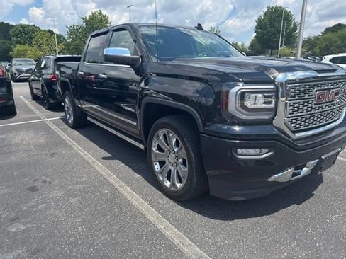 Used 2017 GMC Sierra 1500 Denali w/ Denali Ultimate Package AWD/4WD image 5