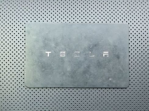 Used 2024 Tesla Cybertruck AWD Crew Cab image 31