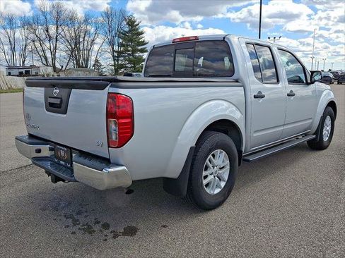 Used 2021 Nissan Frontier SV w/ SV Utility Package RWD image 24