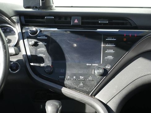 Used 2020 Toyota Camry SE w/ Audio Package image 36