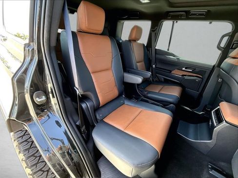 Used 2026 Lexus GX 550 w/ Cold Area Package AWD/4WD image 29