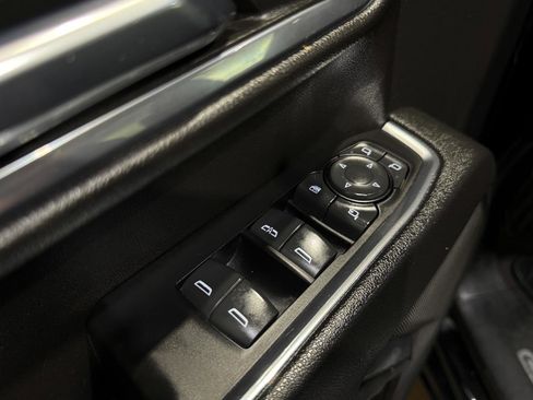 Used 2024 Chevrolet Silverado 3500 LT w/ Convenience Package AWD/4WD image 29
