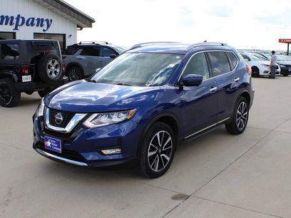 Used 2019 Nissan Rogue SL w/ Premium Package
