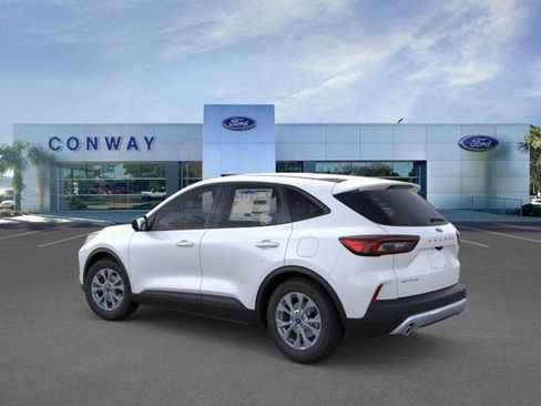 New 2026 Ford Escape Active w/ Cold Weather Package image 4