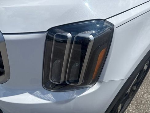 Used 2024 Kia Telluride S w/ S Sunroof Package AWD/4WD image 9